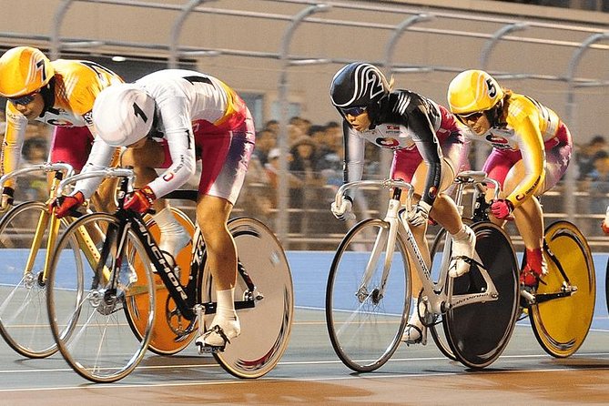 A Tour to Enjoy Japanese Official Gambling (Horse Racing, Bicycle Racing, Pachinko) - Tour Location: Nagoya, Japan