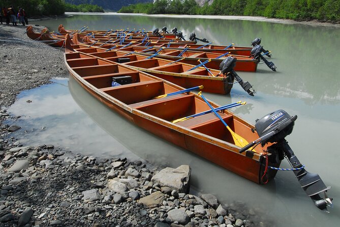 Alaska Wildlife Voyageur Canoe Safari Review - Included Amenities