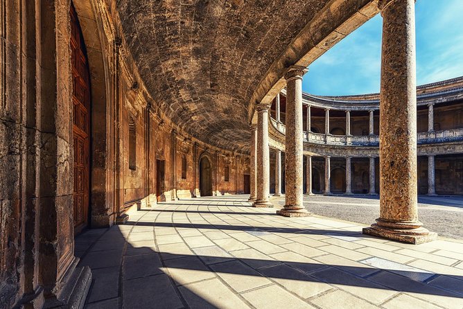 Alhambra and Generalife, Gardens - Architectural Marvels of the Alhambra