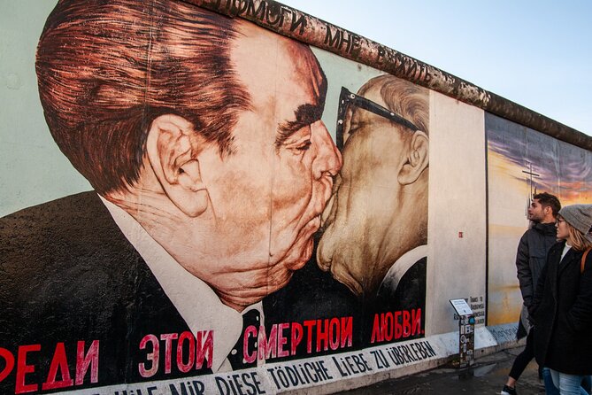 Alternative Culture Berlin Private Walking Tour and Photoshoot - Booking Information