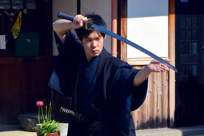 An Experience Like No Other Samurai at Cultural Property in Osaka - Zen Experience