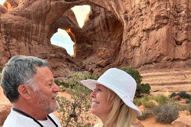 Arches National Park Scenic Tours From Moab - Health and Accessibility Considerations