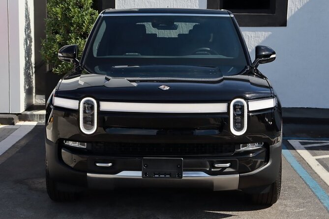 Arrival by Eco SUV From Las Vegas Airport to Las Vegas City - Vehicle and Amenities