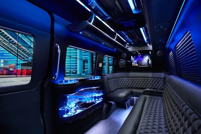 Arrival Private Transfer Las Vegas by Luxury SUV or LIMO With 1 Hour Disposal - Pickup and Drop-off