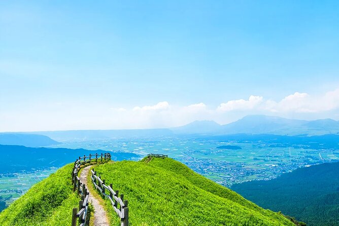 Aso Volcano Kusasenri Shrine and Kurokawa Onsen Tour From Fakuoka - Inclusions