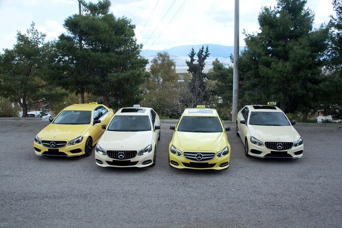 Athens Airport and Athens Center to Kyllini Port & Center Car/Van - Vehicle Features and Amenities