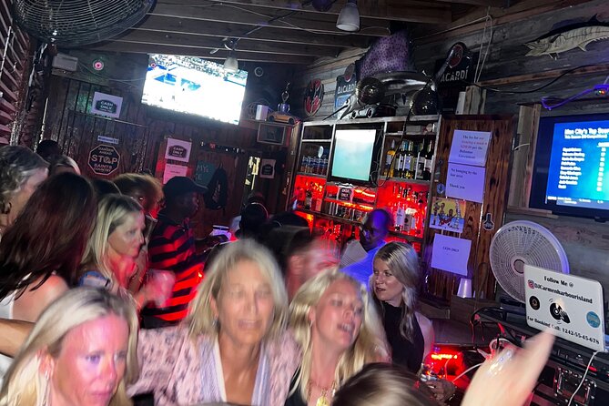 Bar Crawl on Harbour Island With Local Singer - Inclusions and Highlights