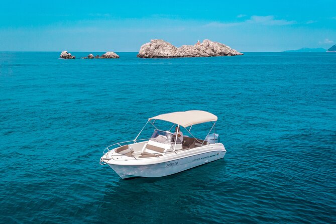 BLUE CAVE & ELAPHITI ISLANDS 8 HOURS ALL INCLUSIVE Boat Tour - Health & Safety Information