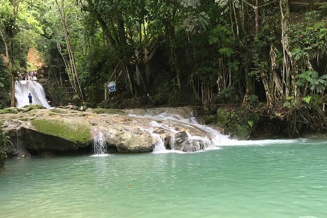 Blue Hole- Bob Marley Nature Tour From Ocho Rios - Pickup Information