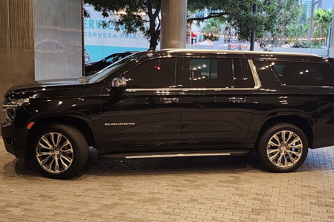 Boca Raton Luxury SUV Transfer To/From Fort Lauderdale Airport - Booking and Confirmation Process