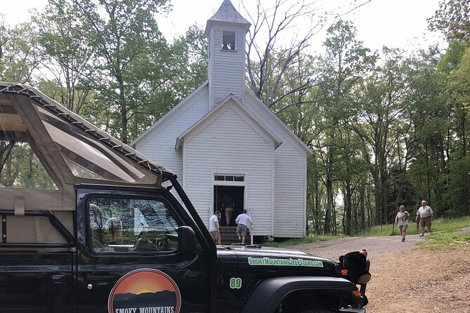 Cades Cove Jeep Tour Review: An Adventure Awaits - Highlights of Cades Cove