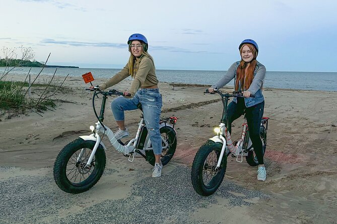 Cave Point and Whitefish Bay Dunes State Park Ebike Rental - E-bike Rental and Preparation