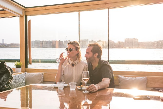Champagne, Wine and Cheese Pairing Sightseeing Cruise - Captivating Views of the New York Skyline