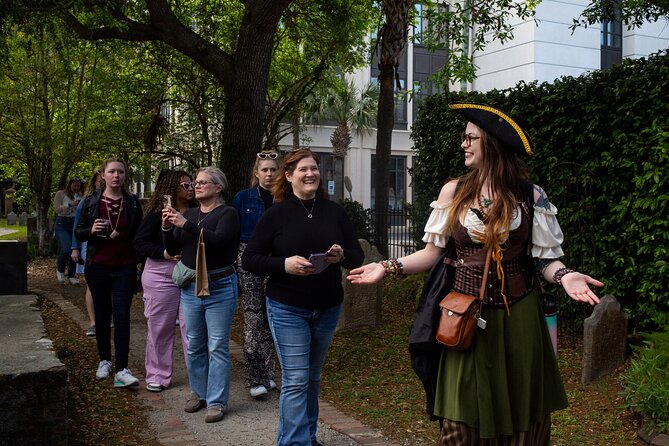 Charleston Nightmares and Nightcaps Ghost Walking Tour - Tour Features