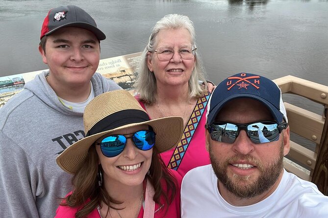 Cheeky Carolina Beach Scavenger Hunt Review - Unraveling the Scavenger Hunt Experience