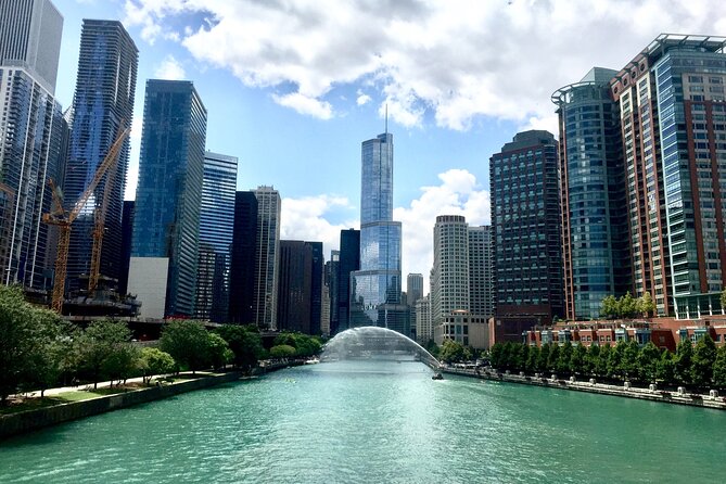 Chicago Gangsters Tour - Colorful History and Dark Past - Spooky Stories From the Windy City