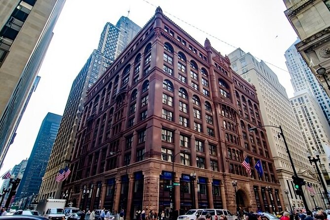 Chicago Loop Private Walking Tour With a Guide - Customizable Tour Experience