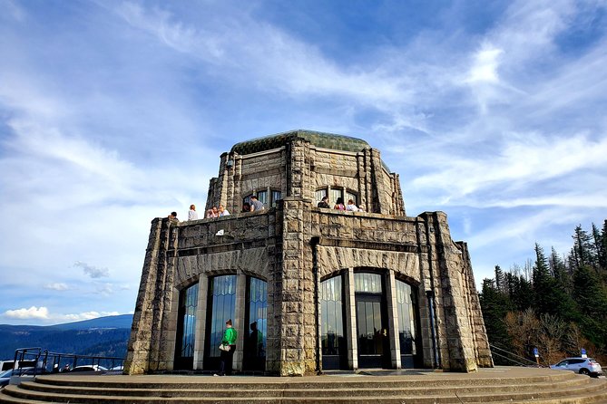 Columbia Gorge Waterfalls and Mt. Hood Tour - Full Day - Preparation and Recommendations