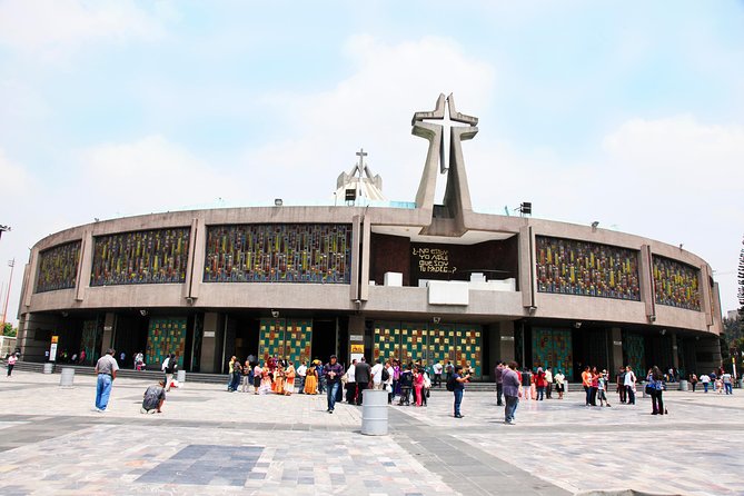 COMBO - Guadalupe Shrine & Teotihuacan Pyramids + Taxco (2 Days) - Meeting and Pickup Details