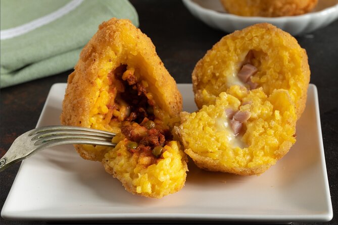 Course of Arancini and Almond Paste in Catania - Highlights of the Menu