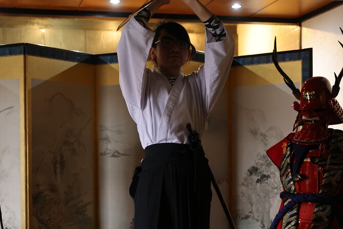 Cutting With Samurai Sword & Shooting With Armor Near Osakacastle - Included Features and Inclusions