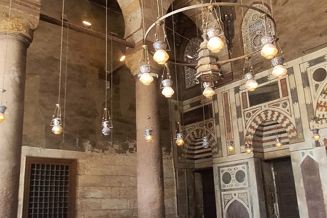 Day Tour of Famous Mosques in Cairo Review - Pickup and Meeting Details