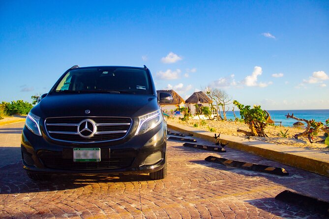 Departures in Mercedes Benz From Puerto Morelos to Cancun Airport - Transportation Features