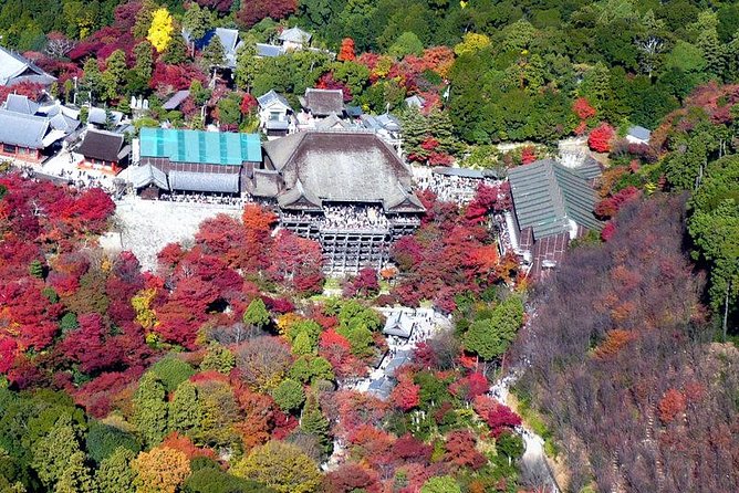 【20 Min】Kyoto Private Helicopter Tour : Major Shrines and Temples