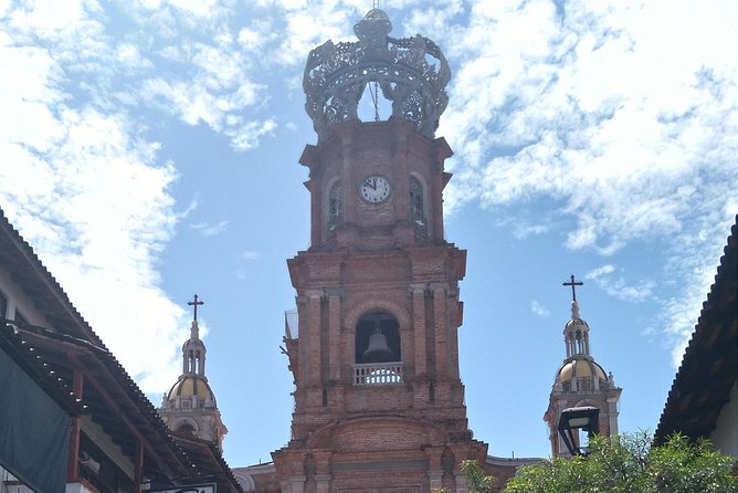 Educational and Fun Private City Tour- Puerto Vallarta - Meeting and Pickup Details