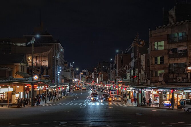 Enjoy Kyoto at Night! Visit Kyotos Hidden Night View Spots - A Stroll Through Gions Historic Alleyways