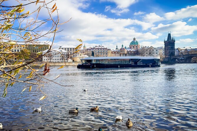 Evening Eco Cruise With a Glass of Prosecco in Bohemia - Immersive Eco-Friendly Cruise Journey