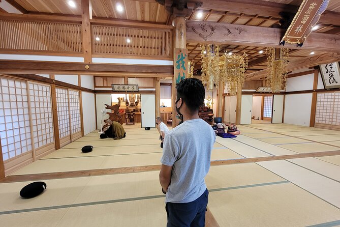 Experience Zen Meditation or Sutra Copying, and Enjoy Vegetarian Food With Monk - Location and Meeting Point