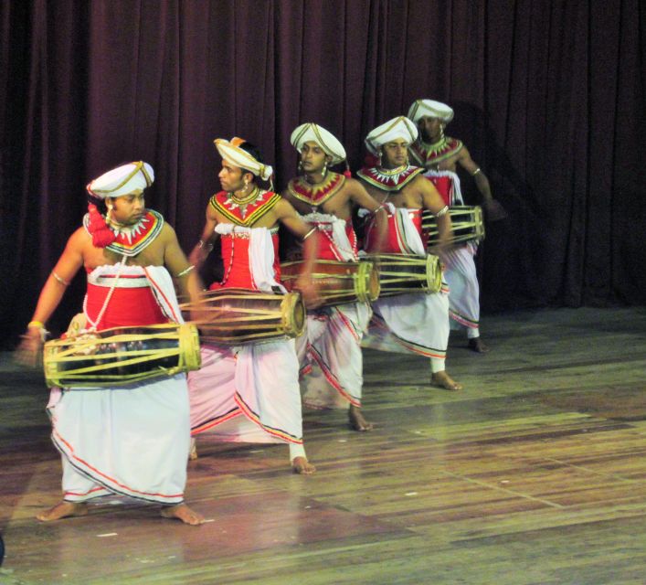 Explore Sigiriya, Kandy,Nuwaraeliya,Galle From Colombo - Key Destinations