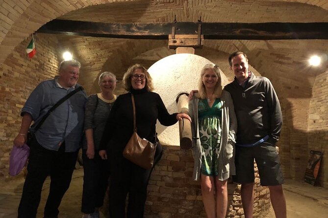 Extra Virgin Olive Oil Walking Tour With Lunch in the Museum - Immerse in the Olive Oil Museum