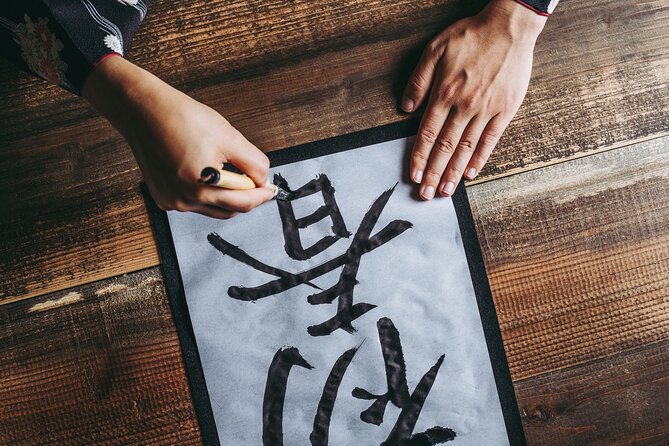 Fox Mask Painting Experience in Asakusa Tokyo - Accessibility