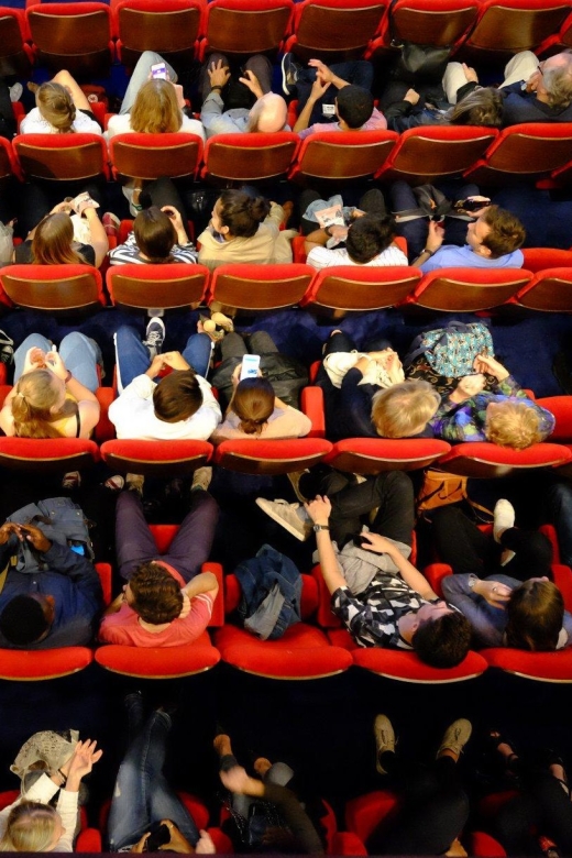 French Films With English Subtitles in Paris - Booking Information