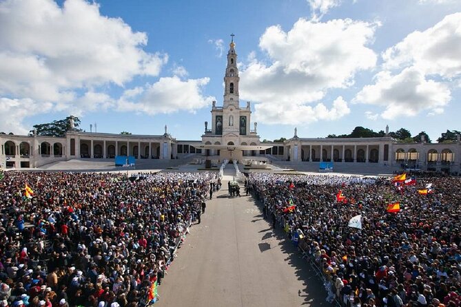 From Lisbon: Fátima, Batalha, Nazaré & Óbidos Full-Day Private Tour - Inclusions