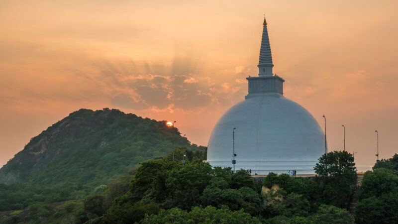 From Negombo: Full-Day Unesco City of Anuradhapura Trip - Anuradhapura Highlights