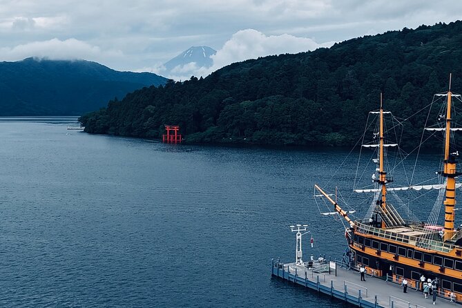 Fuji and Hakone Private Tour With English Guide and Photography - Inclusions