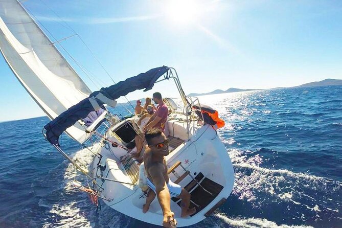 Full-Day Boat Guided Trip to Asinara With Van Pickup and Lunch - Inclusions and Amenities