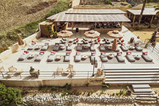 Full Day Pass to Cala Manbrù Beach Club - Operating Hours and Seasons
