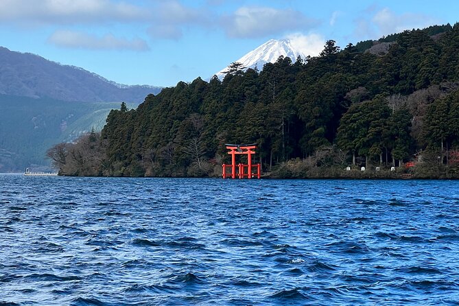 Full Day Private Tour in Mount Fuji and Hakone - Meeting Point and Pickup