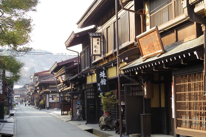Full Day Private Tour in Takayama and Shirakawago - Exploring Takayama