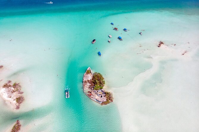 Full-Day Tour to Bacalar With Lunch - Inclusions and Amenities