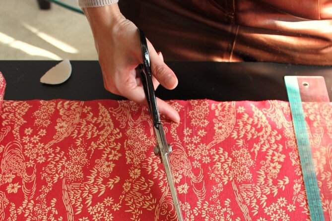 Furoshiki Workshop With Kimono Fabric - The Furoshiki Workshop Experience