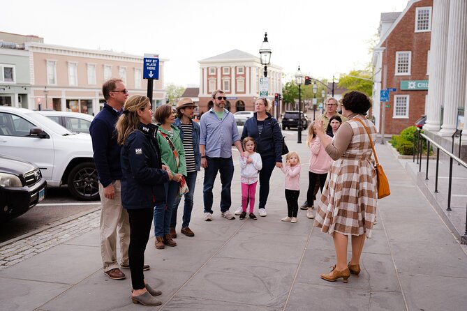 Golden Age to Gilded Age Newports Transformation Walking Tour - Historical Context