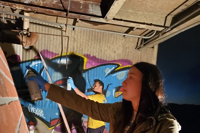Graffiti Paint Experience Review: Unleash Your Creativity - Transportation and Meeting Details