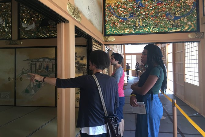 Guided Half-day Tour(AM) to Nagoya Castle & Tokugawa Museum and Garden - Tour Details
