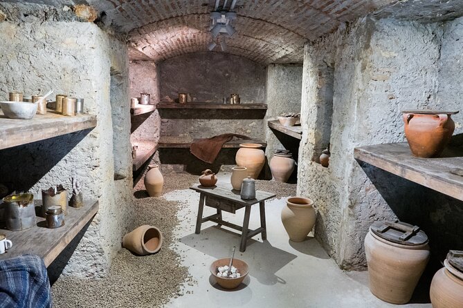 Guided Tour: Shelters of the Spanish Civil War. Spanish Tour - Meeting Point and End Location