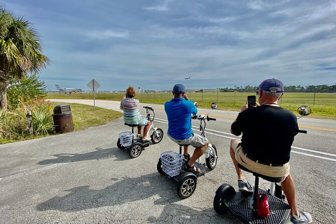 Guided Trike and Moped Tour in Downtown Naples - Included Amenities